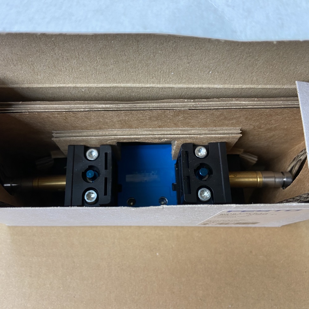FESTO 费斯托 电磁阀 MN1H-5/3E-D-1-C 159683 产品图片
