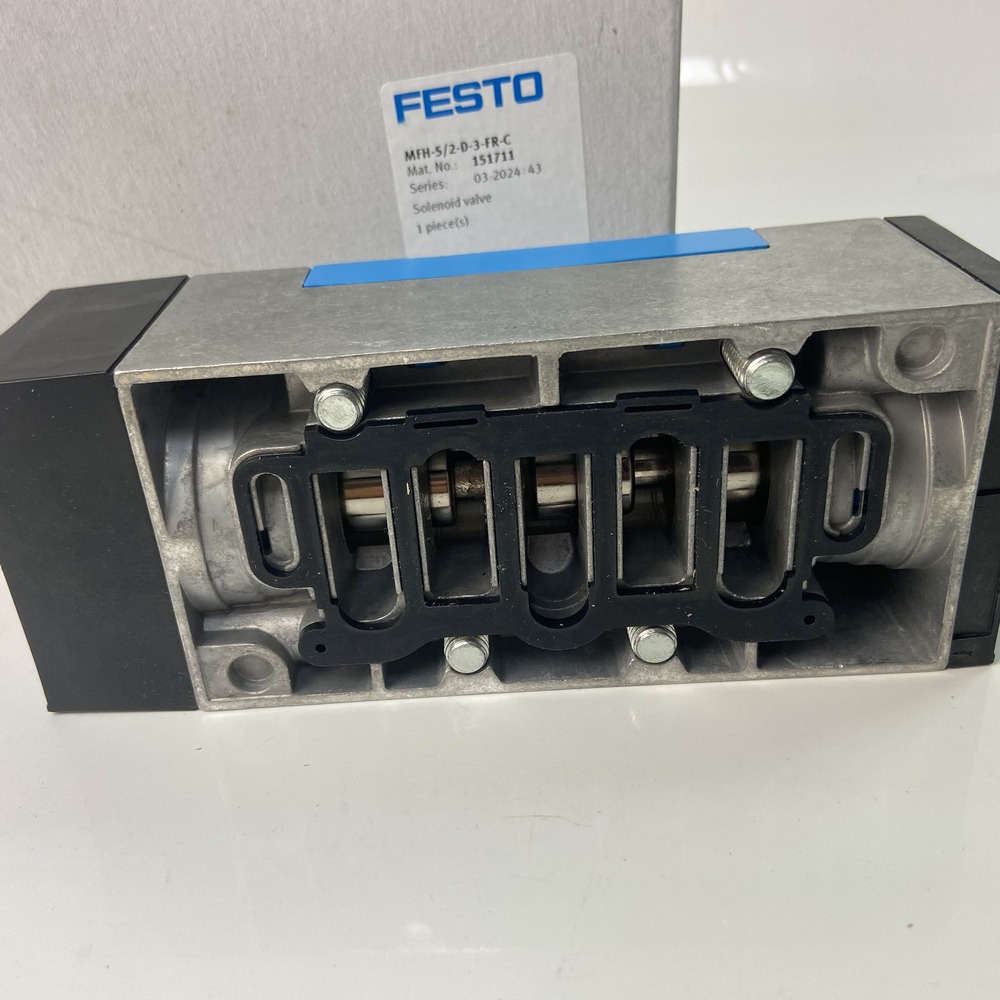 FESTO 费斯托 电磁阀 MFH-5/2-D-3-FR-C 151711 产品图片