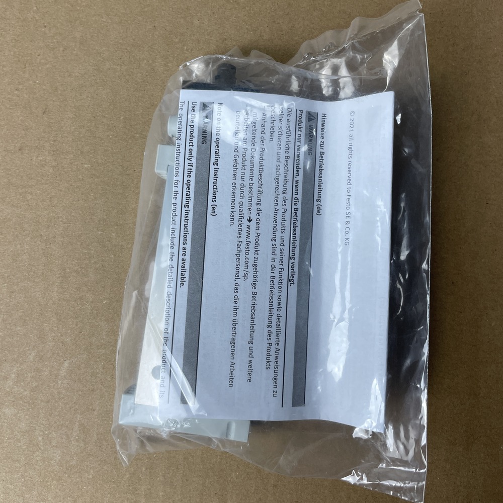 FESTO 费斯托 电磁阀 VUVG-L18-M52-RT-G14-1R8L 8031531 产品图片