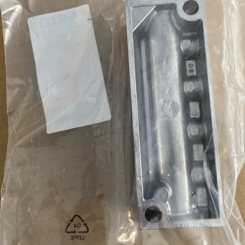 FESTO 费斯托 分气块 FR-8-1/8 2077 产品图片