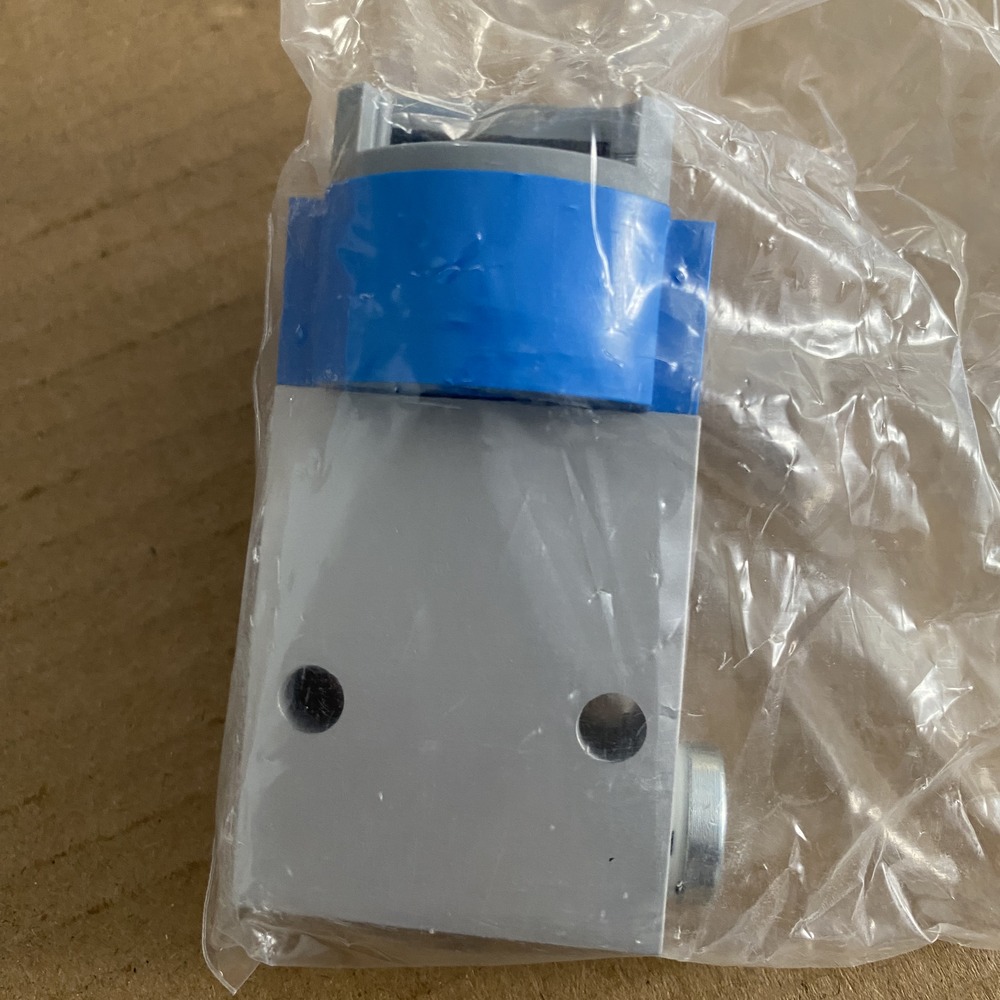 FESTO 费斯托 前面板安装式阀 SVOS-3-1/8 10191 产品图片